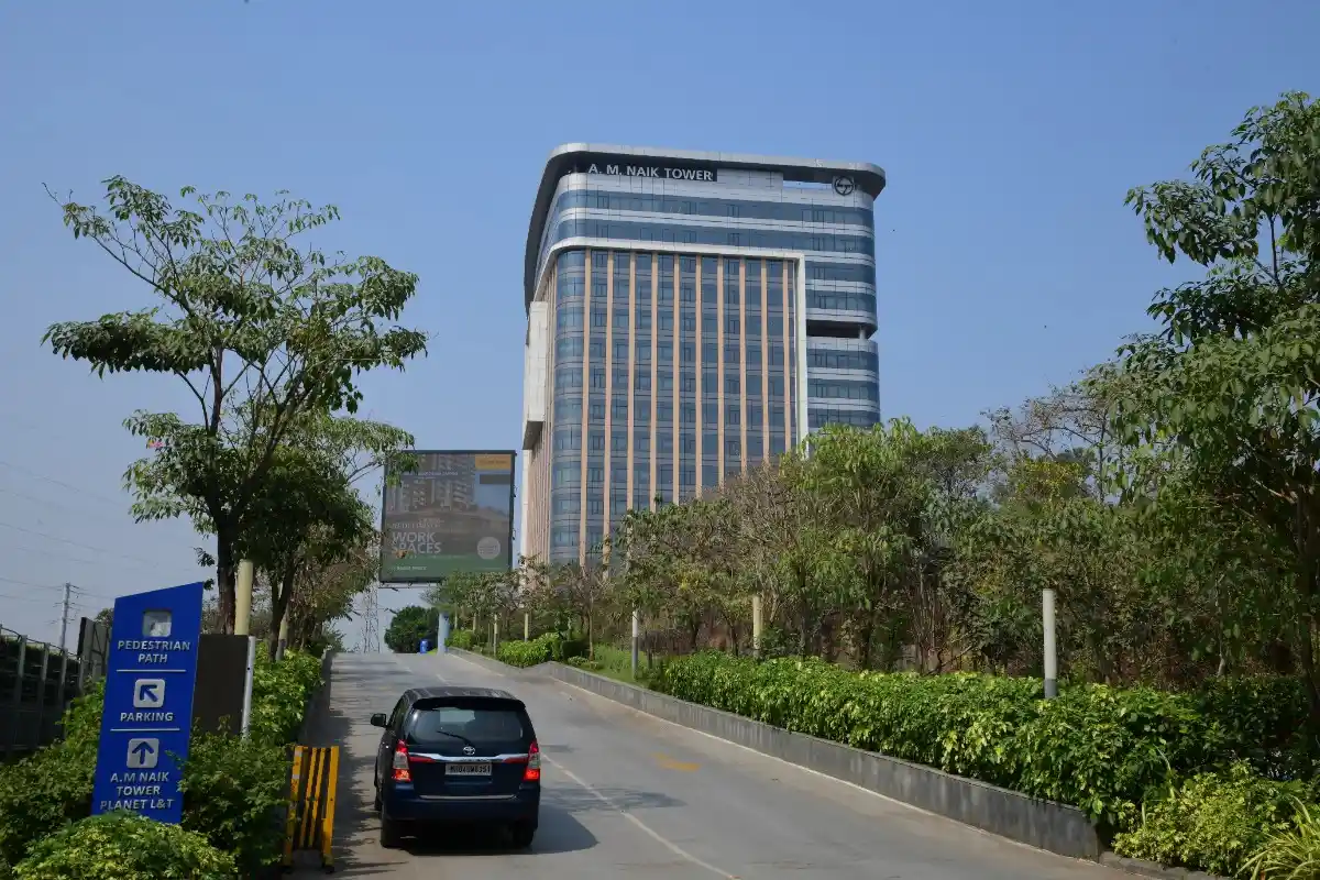 Seawoods Grand Central mixed-use destination